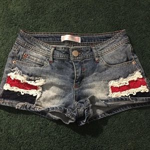 jean shorts (USA)